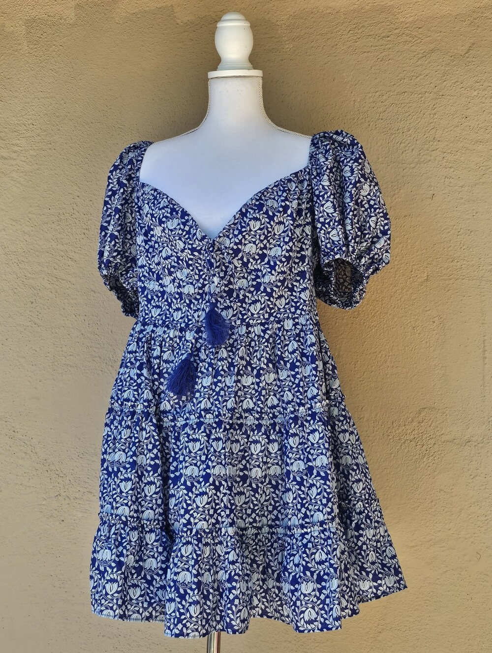 Zara NWT Blue & White Floral Puff Sleeve Tiered Mini Dress Sz L